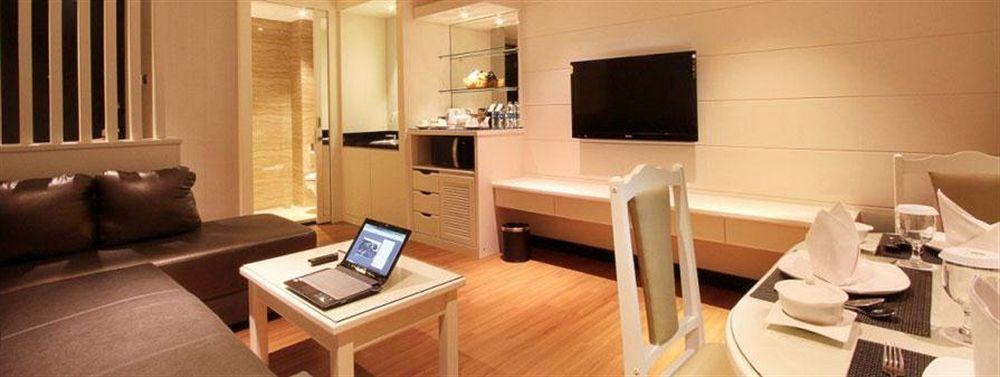 Four Points By Sheraton Медан Экстерьер фото
