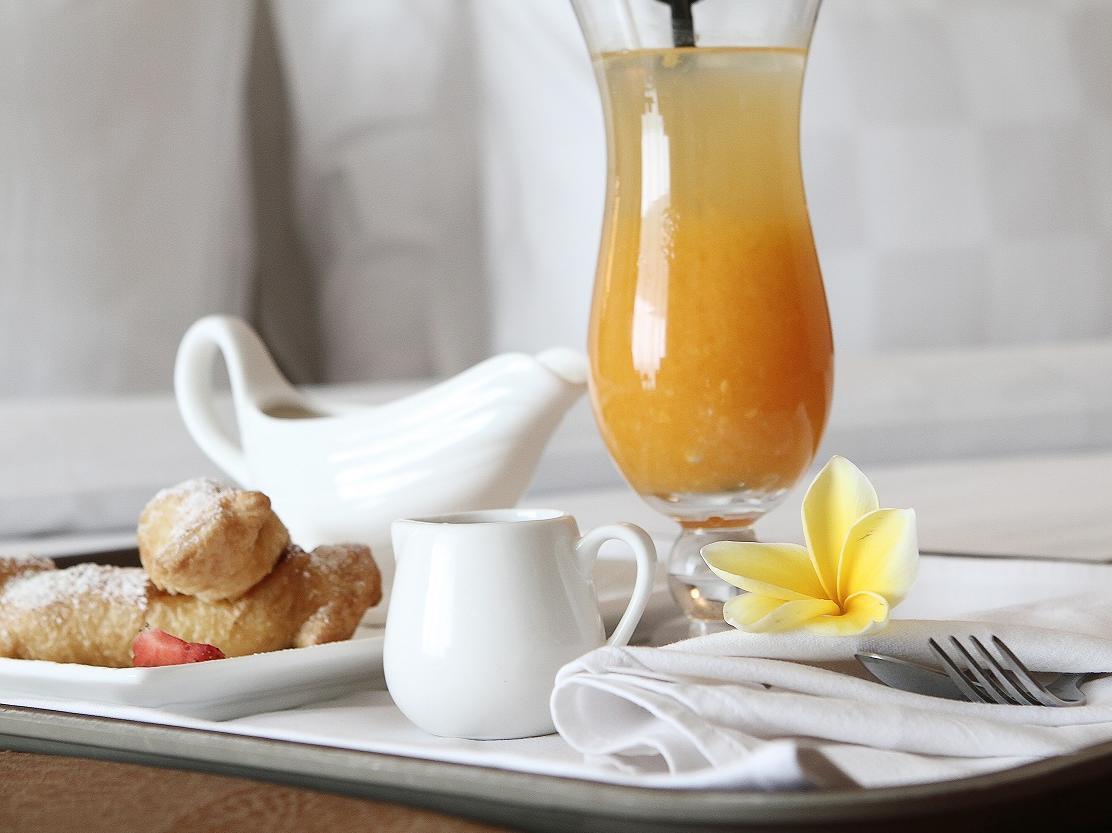 Four Points By Sheraton Медан Экстерьер фото